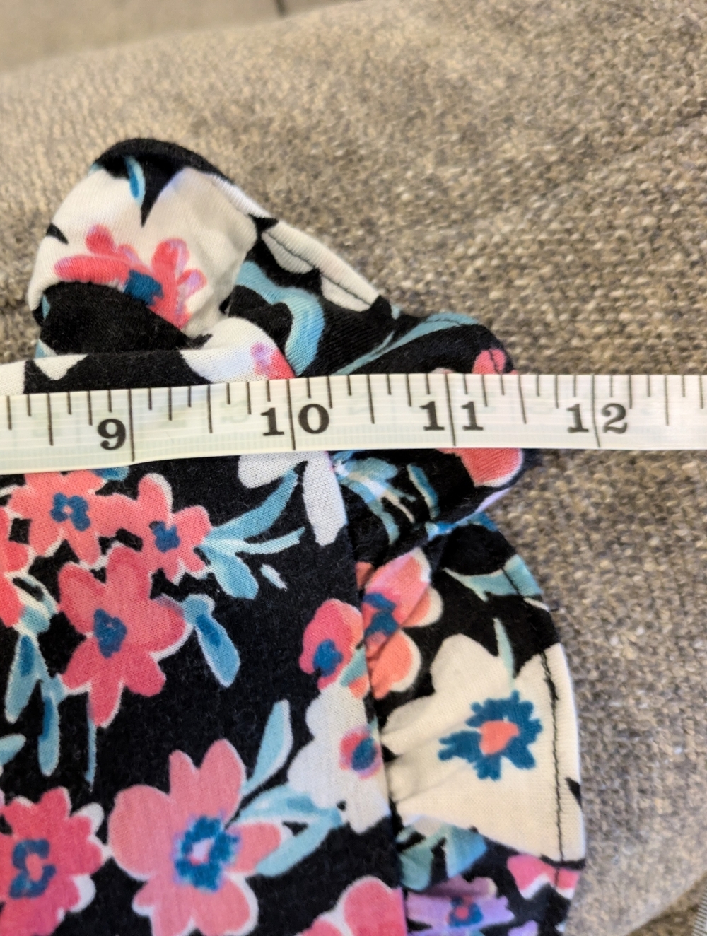 🔴 Links Floral Tunic Top - Black with Pink, White & Purple Flowers - Picture 11 of 11